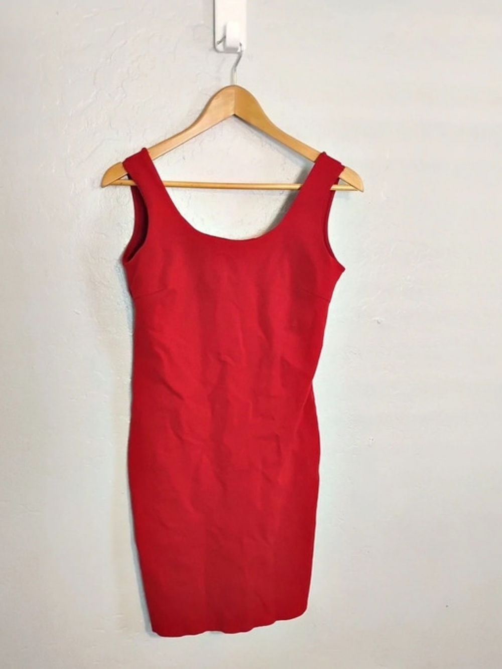Gorgeous SHINESTAR Red Women Size Large L Sleeveless Thick Knit Stretch Dress